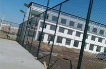 亞強體育施工案例:球場圍網(wǎng)（YQ-009）,